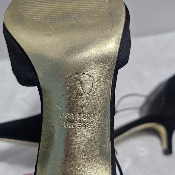 Adrianna Papell Women's Lacy Pumps Black Evening Pointed Toe Shoes Sz 8.5M - Picture 7 of 7